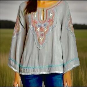 LOVE STITCH Blouse Womens Large Gray Pastel Floral Embroidered Kimono Sleeve Top